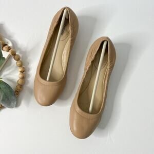 Pour la victoire Leather Beige loafers canton Sz 6.5